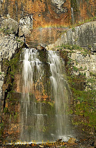 Lower Falls Rainbow 0135